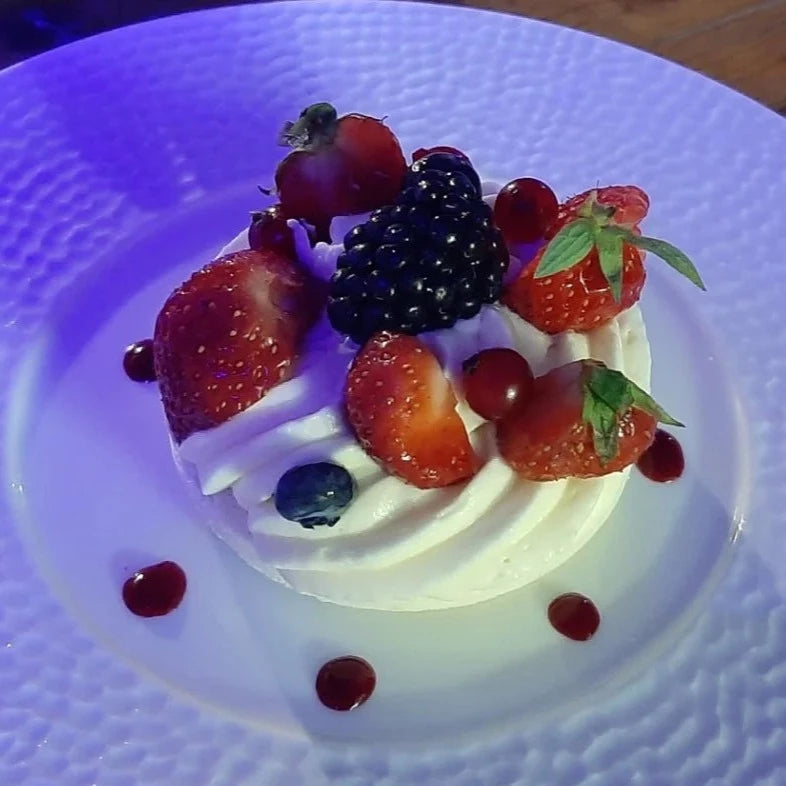 Pavlova aux fruits frais - ( 5 ou +)